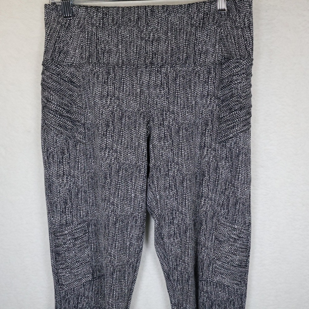 Athleta Delancey Textured Moto Tight Legging Black White Medium - Picture 2 of 9